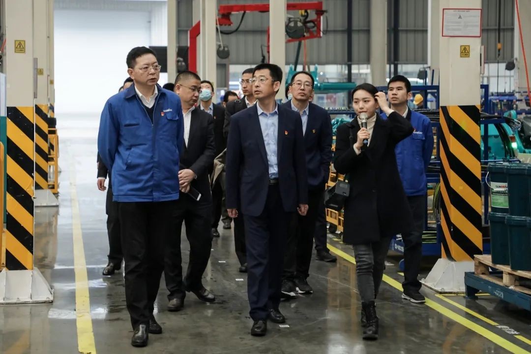 以党建促业务，以业务强党建——青岛西海岸公用事业集团考察江南游戏智能