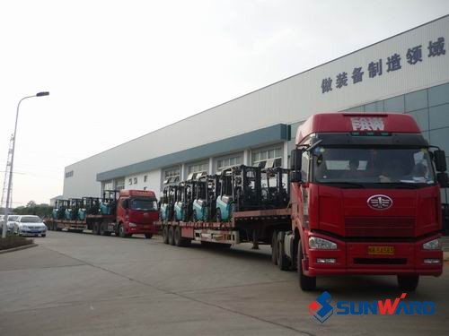 广东鹰牌陶瓷批量采购江南游戏智能叉车