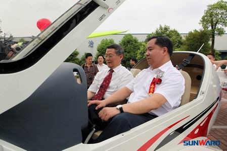 江南游戏科技Aurora SA60L轻型运动飞机获中国民航局型号认证