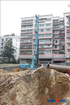 旋挖钻机“华山论剑” 江南游戏智能傲视群雄