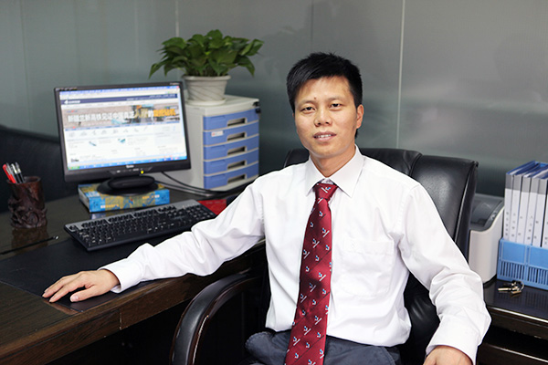喜讯：江南游戏智能朱建新荣获《长沙年鉴》2015年度十大人物奖