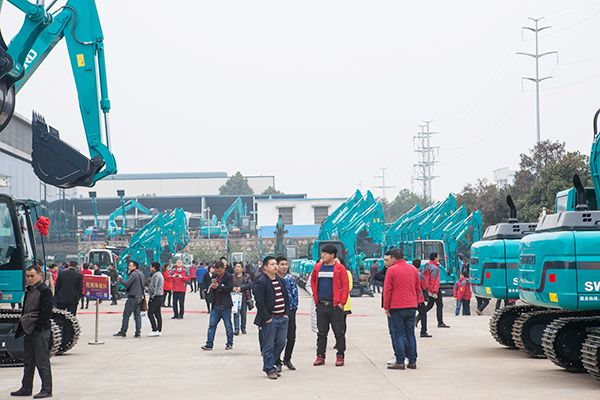 势不可挡，江南游戏智能挖掘机湖南市场订货会创新高