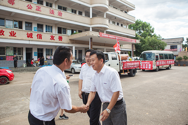 无人机装备驰援抗洪救灾，守卫家园江南游戏在行动
