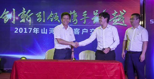 江南游戏智能酷帅曾大虾，一大波美图带你亲临北京BICES展