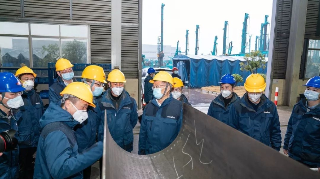 防控生产两不误 江南游戏智能复工保供