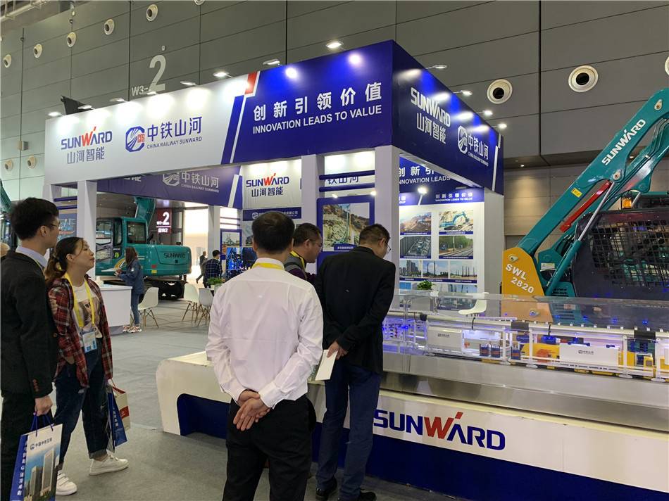 江南游戏智能亮相轨道博览会 展全球领先工程装备成果
