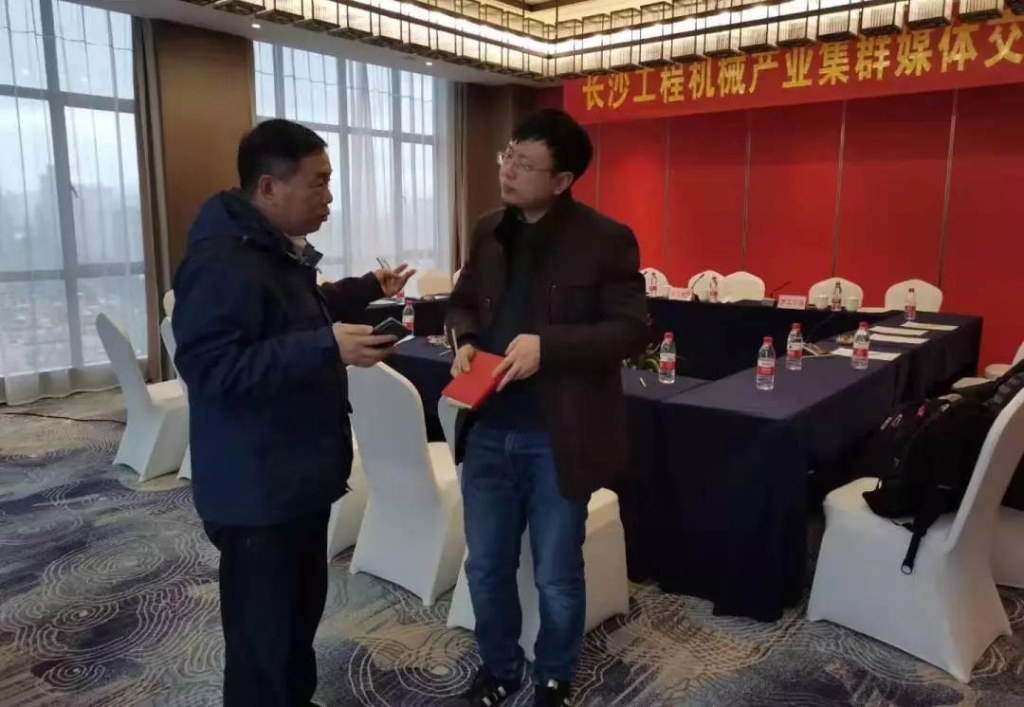 江南游戏智能四项目签约长沙先进制造业集群竞赛项目