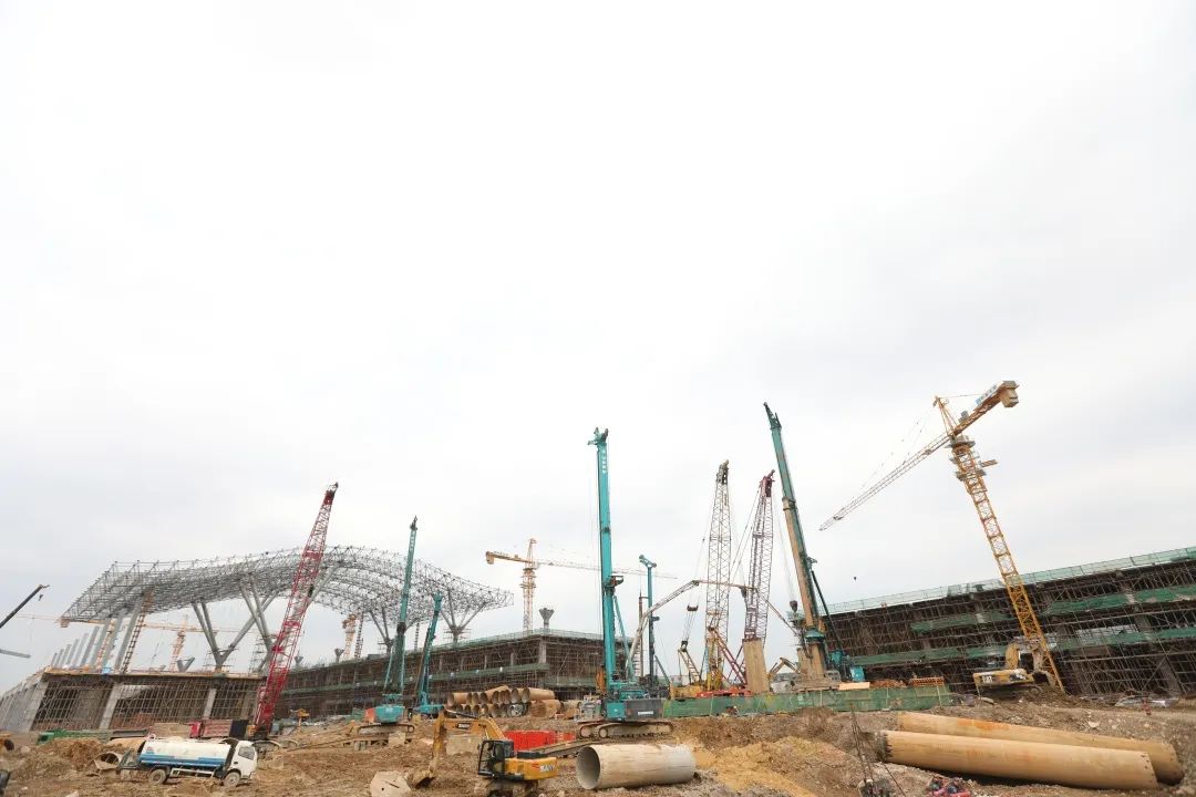 江南游戏机群“染绿”贵阳机场扩建工地