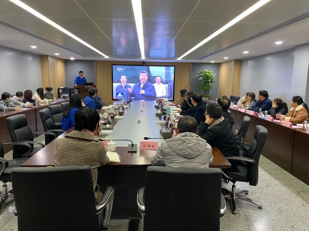 市贸促会赴江南游戏智能开展主题党日活动