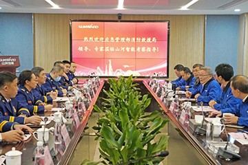 消防救援局考察江南游戏智能无人化应急救援装备