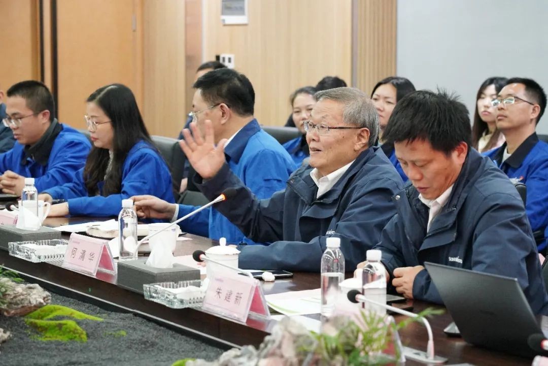 省工信厅青年干部理论学习走进江南游戏智能