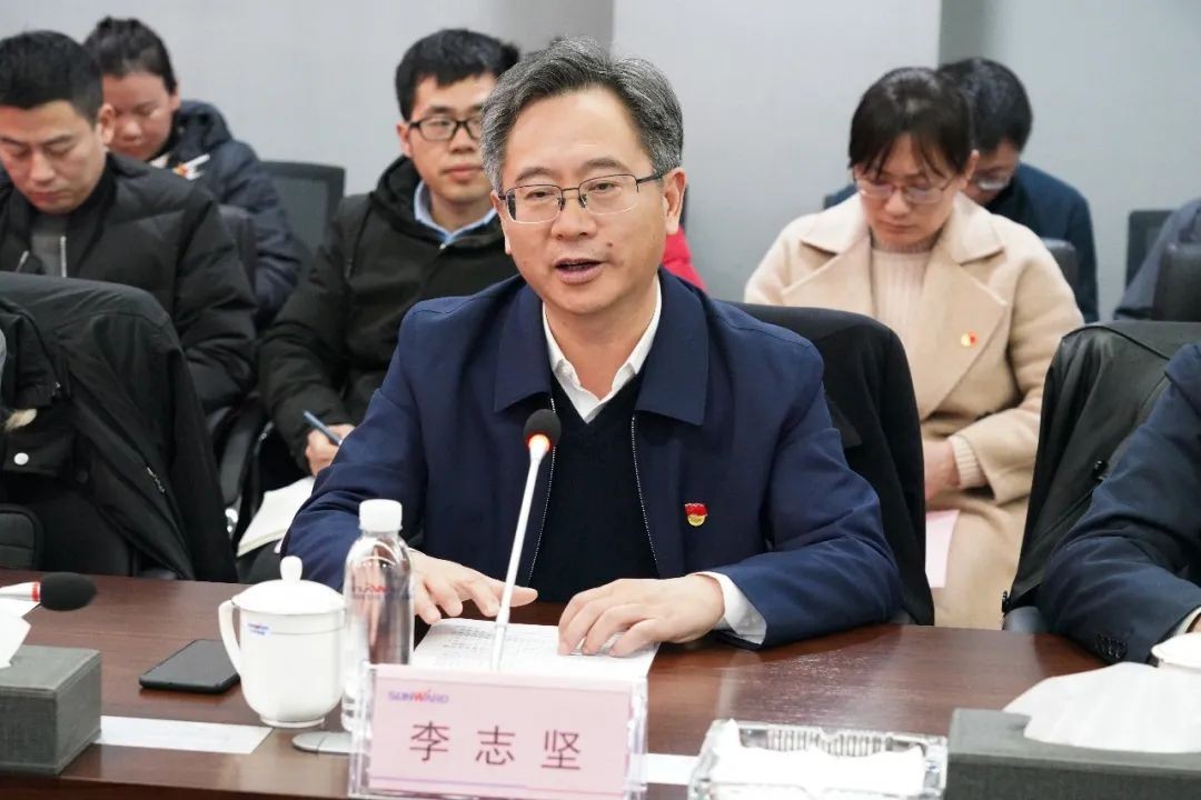 省工信厅青年干部理论学习走进江南游戏智能
