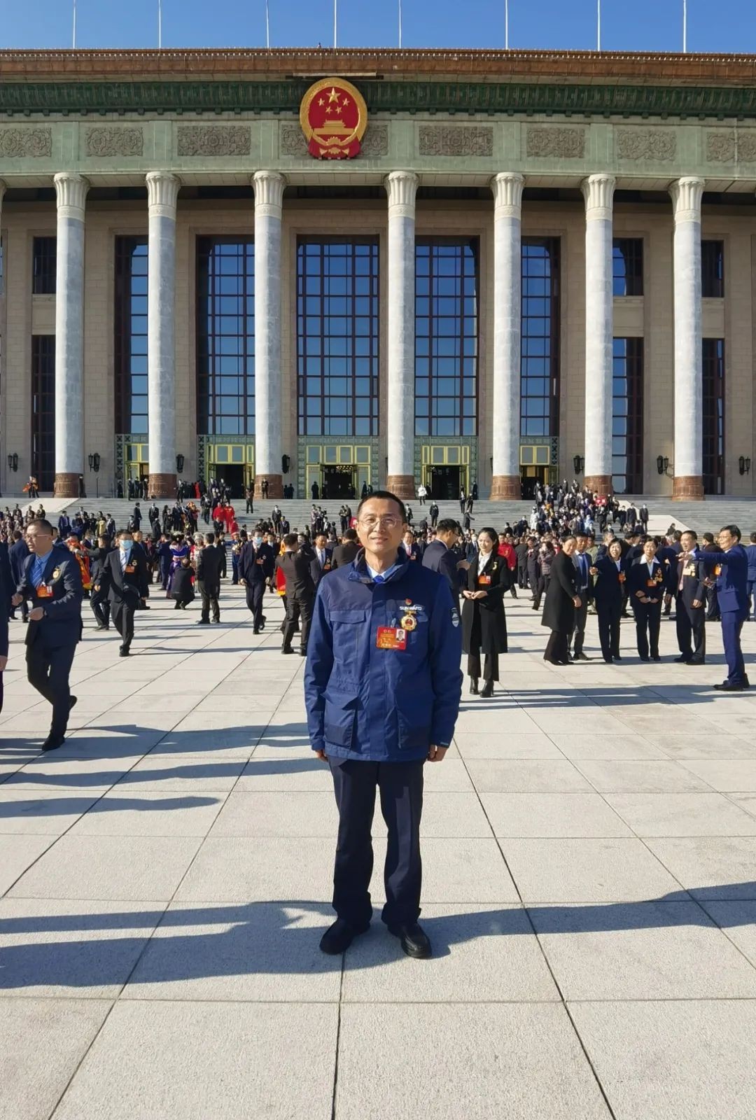江南游戏智能召开全国劳动模范郝鹏载誉归来分享会