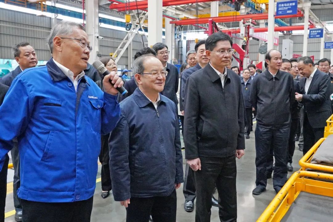 广西党政代表团考察江南游戏智能