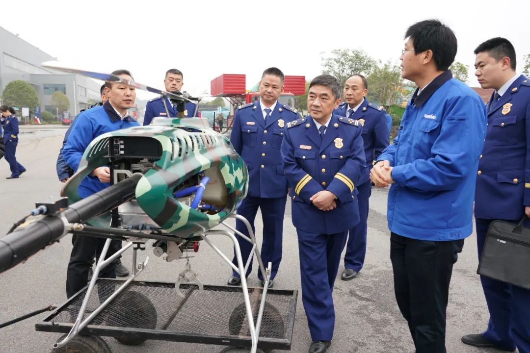 消防救援局考察江南游戏智能无人化应急救援装备