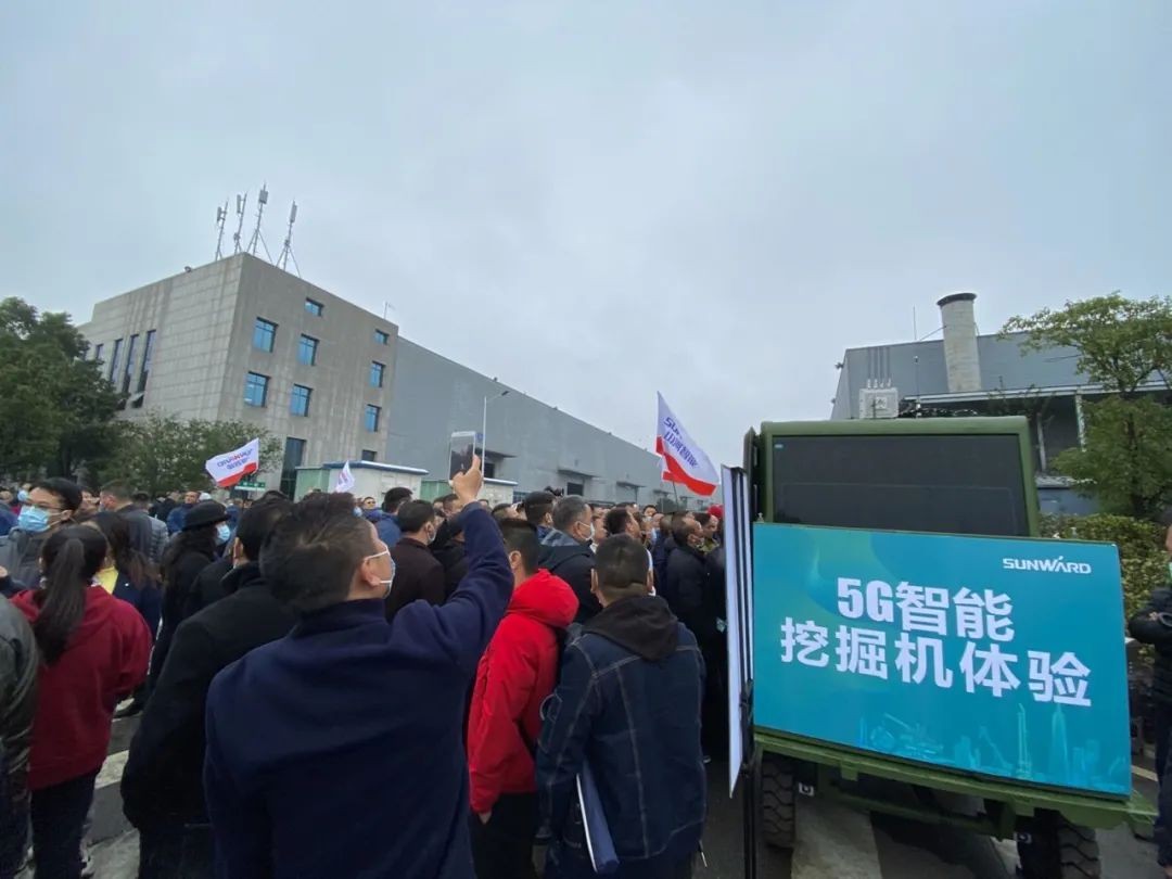 沸腾江南游戏！宝马展收官之日订单破十亿