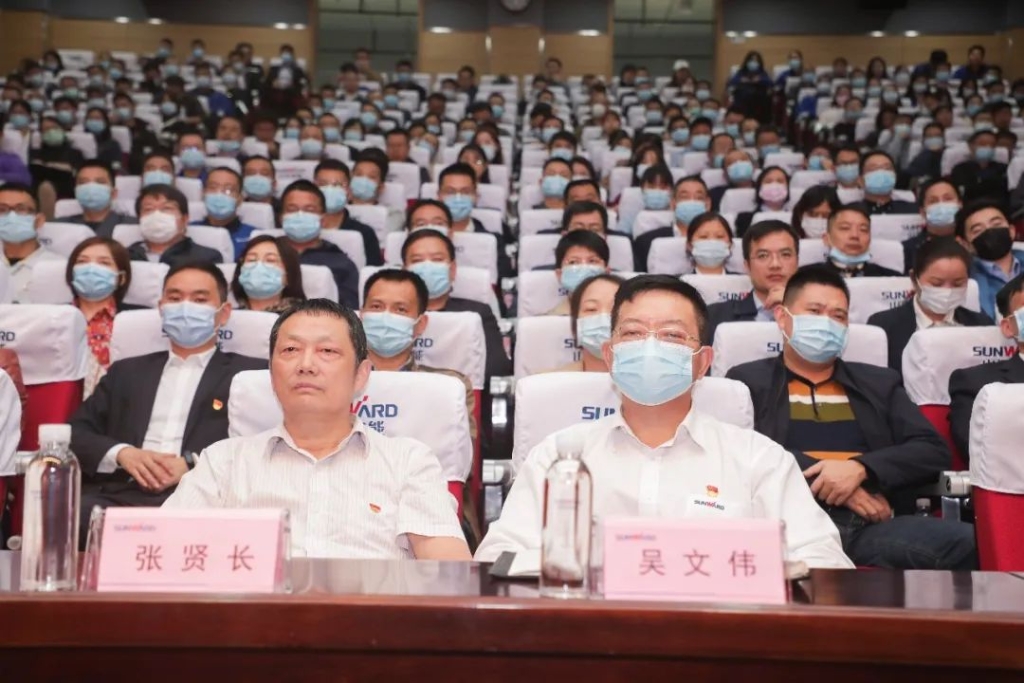 惟创新者胜——学习贯彻习近平总书记考察湖南重要讲话精神省委宣讲团长沙分团宣讲报告会在江南游戏智能开讲