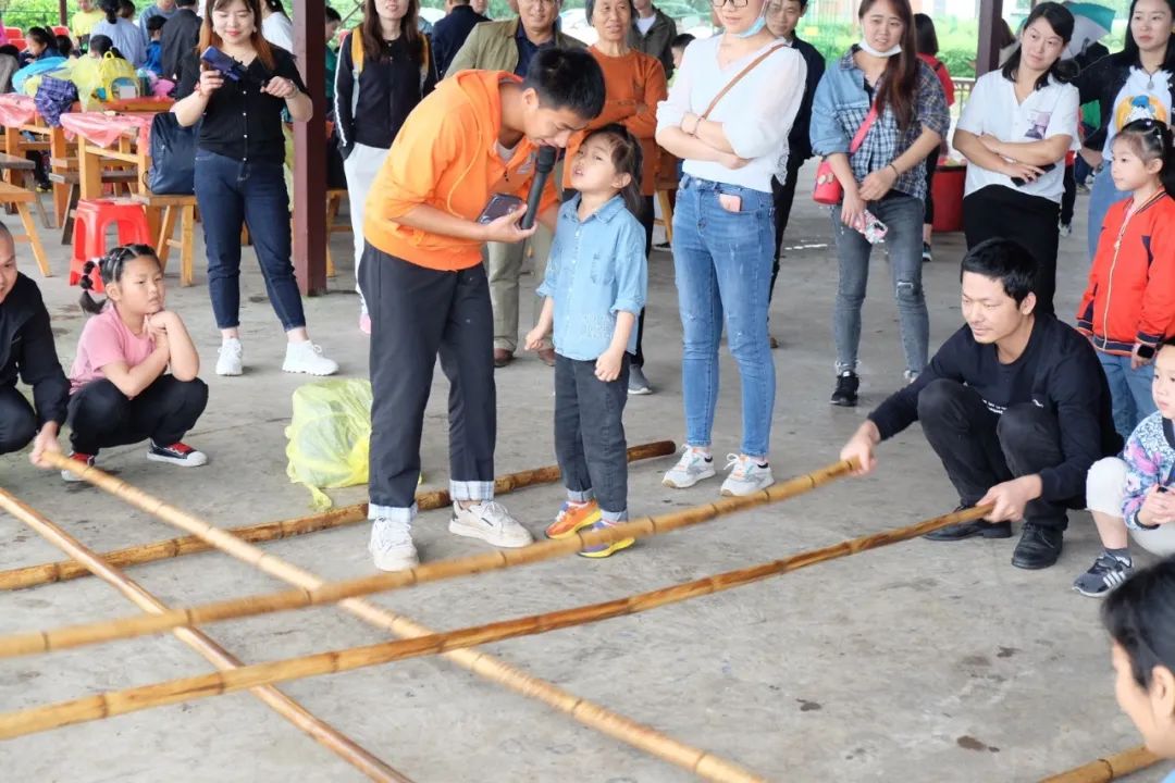 童年不同Young，稻花香里亲子欢——江南游戏智能组织开展六一亲子活动