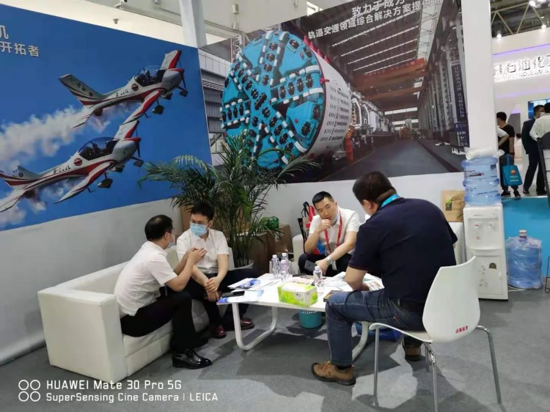 江南游戏智能亮相北京国际石油展