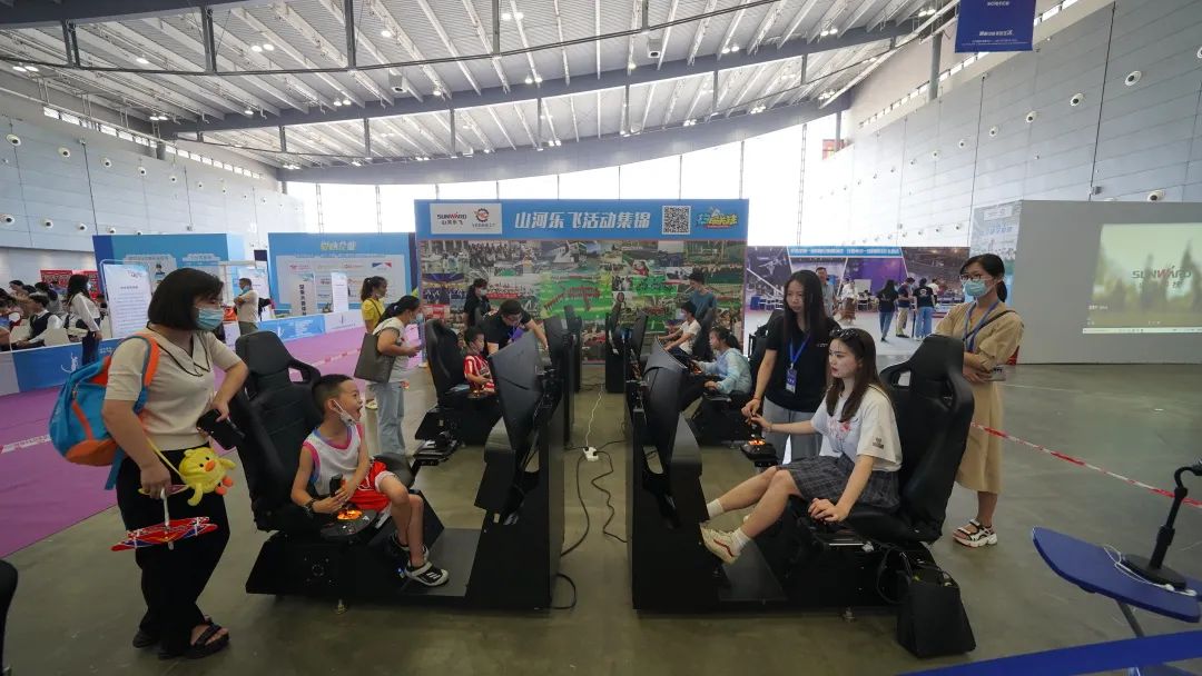 明星产品受追捧，江南游戏航空携多款产品精彩亮相2021年湖南航展