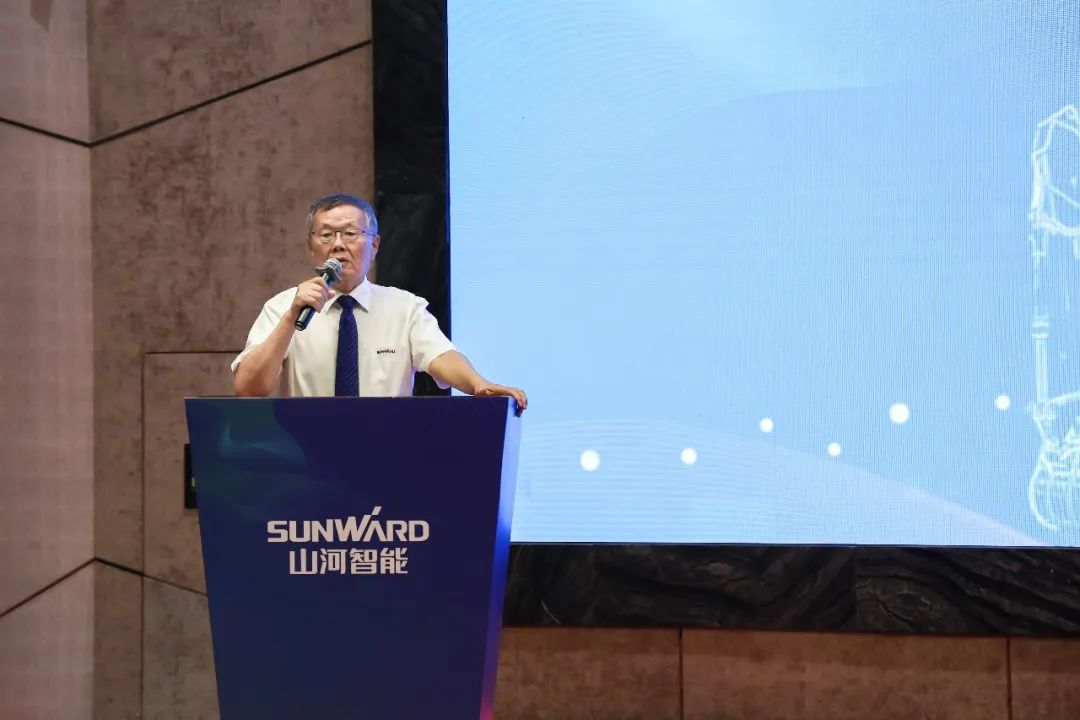 “同心同梦，协力拼搏” ——江南游戏智能2021年挖掘机经销商半年度经营工作会议圆满召开