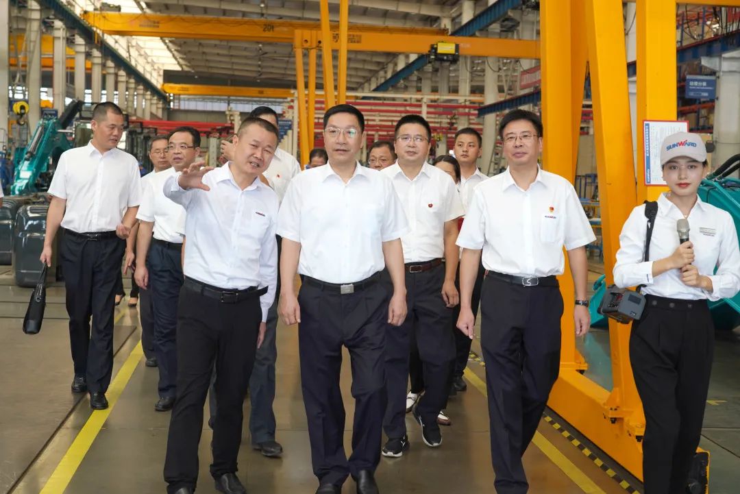 湖南省委常委、省纪委书记、省监委代理主任王双全调研江南游戏智能