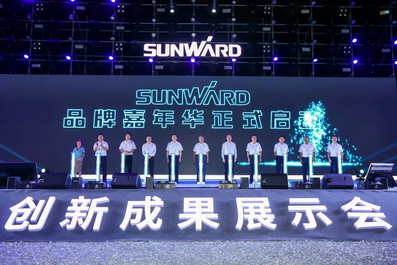 逛展超热闹！江南游戏智能成果展示会高能名场面来袭