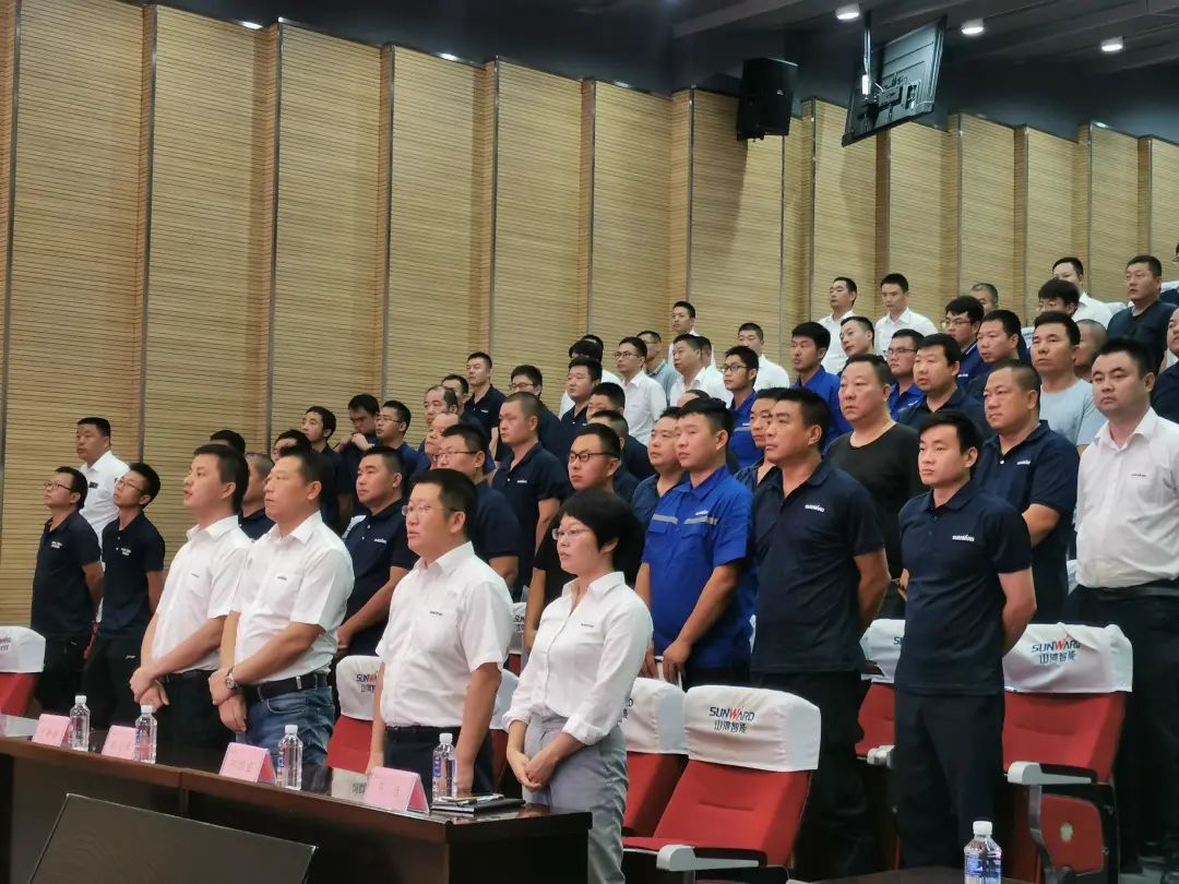 江南游戏智能挖掘机事业部启动2021服务技能评定暨服务万里行总结大会