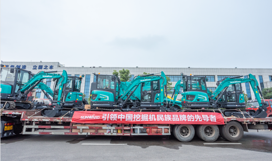 里程碑！江南游戏智能出口欧洲第20000台暨大型挖掘机批量交付仪式成功举行