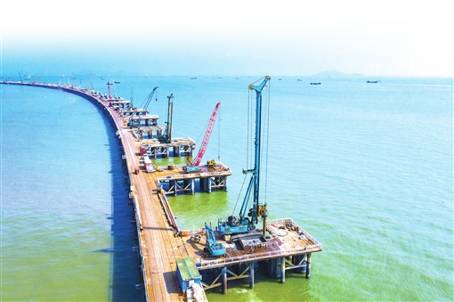湖南日报：江南游戏智能致力解决地下工程施工“疑难杂症” 成为地下工程装备领军者