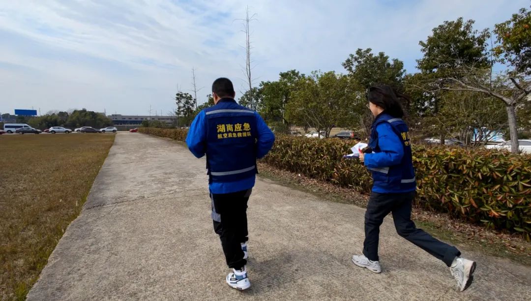 火情就是命令！湖南航空应急救援队江南游戏机组展现“江南游戏速度”