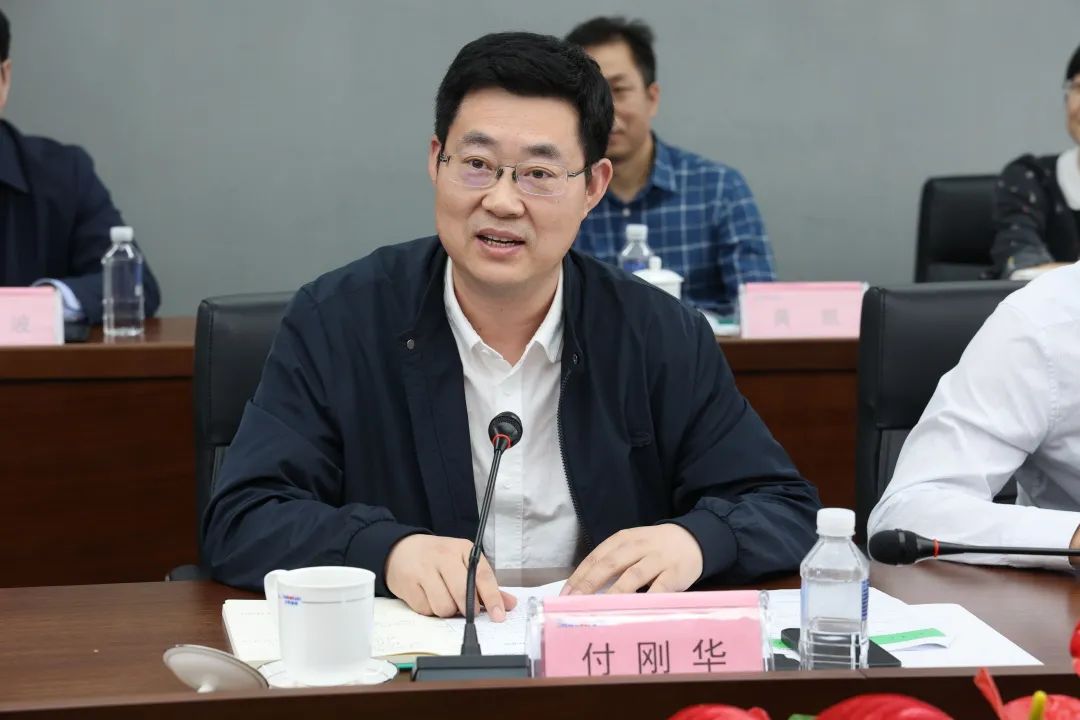 深化产学研合作！中南大学校长、中国工程院院士田红旗率团拜访江南游戏智能