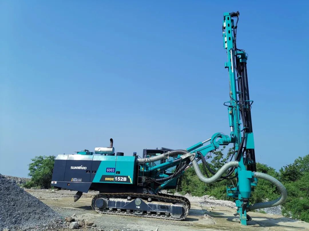 携手中建材！江南游戏智能凿岩设备助建九江年产3000万吨砂石骨料开采项目