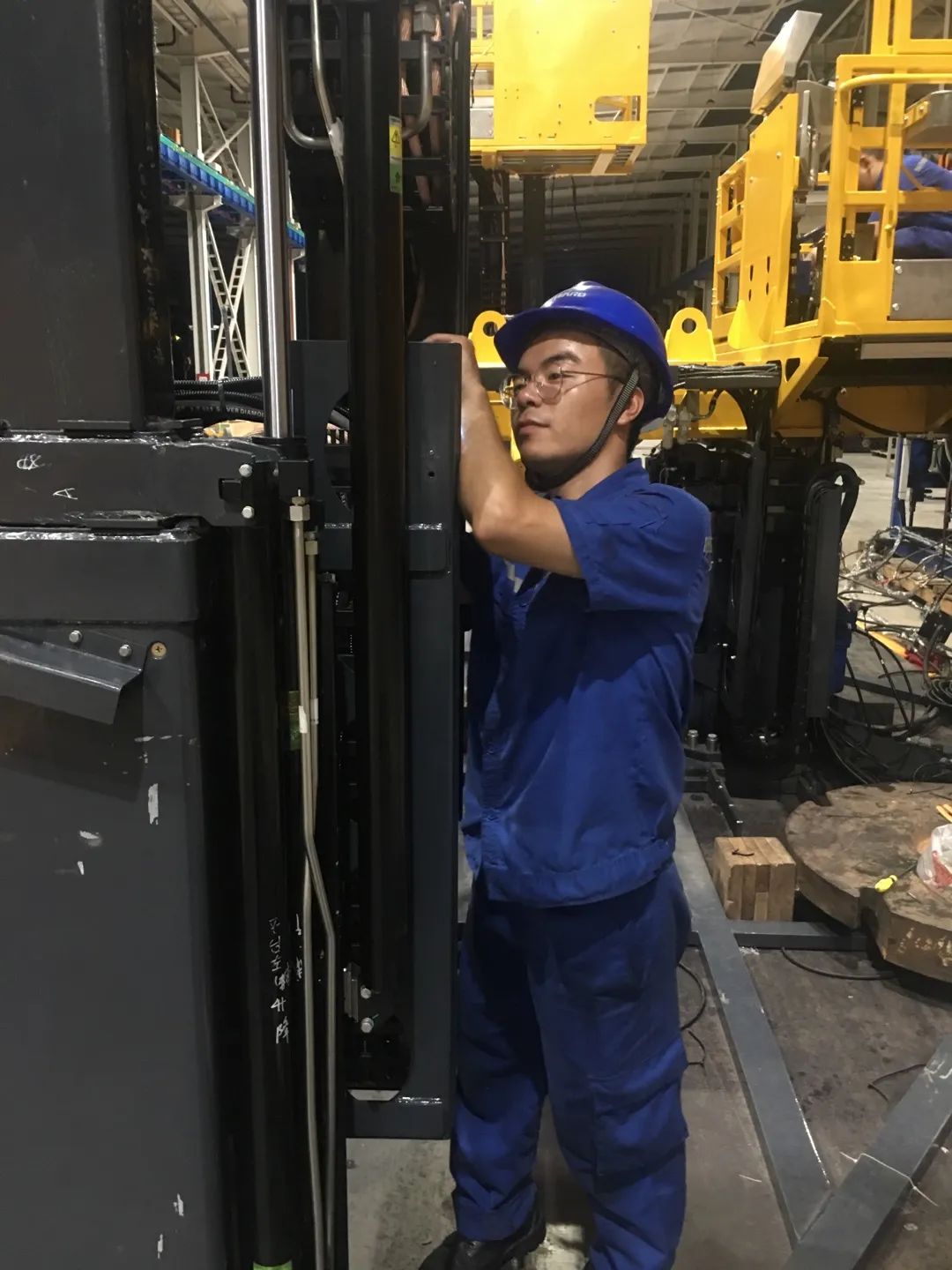 为铁路运输保驾护航！江南游戏智能自主研制首套三平台作业装置成功交付