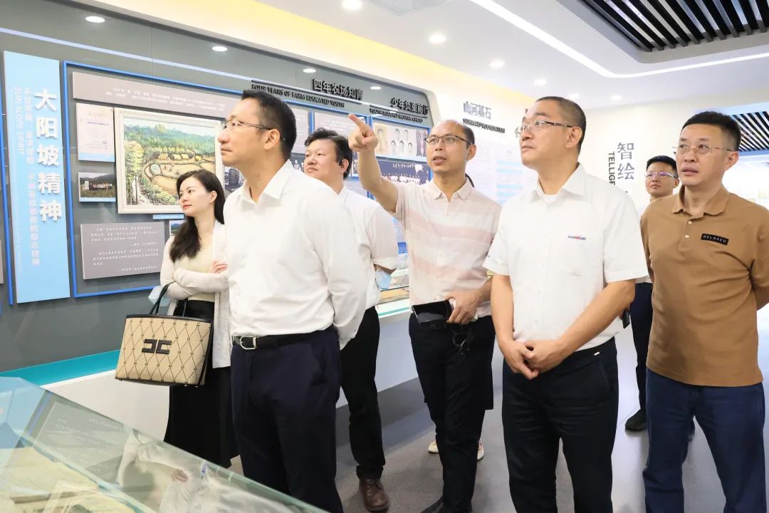 广州工控副总经理张劲泉调研江南游戏智能