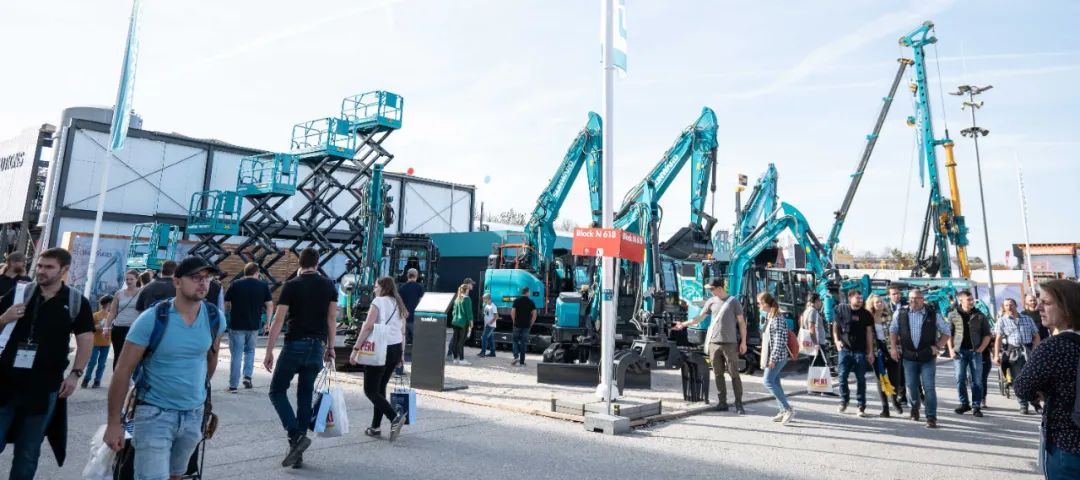 Bauma 2022 | 一组火热现场图带您重温江南游戏智能德国宝马展之旅