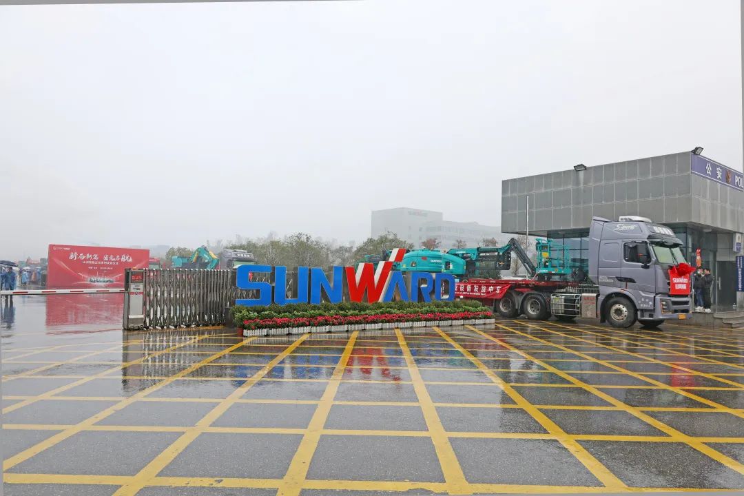 新局新篇，宏兔启航！江南游戏智能超200台套设备集中发货