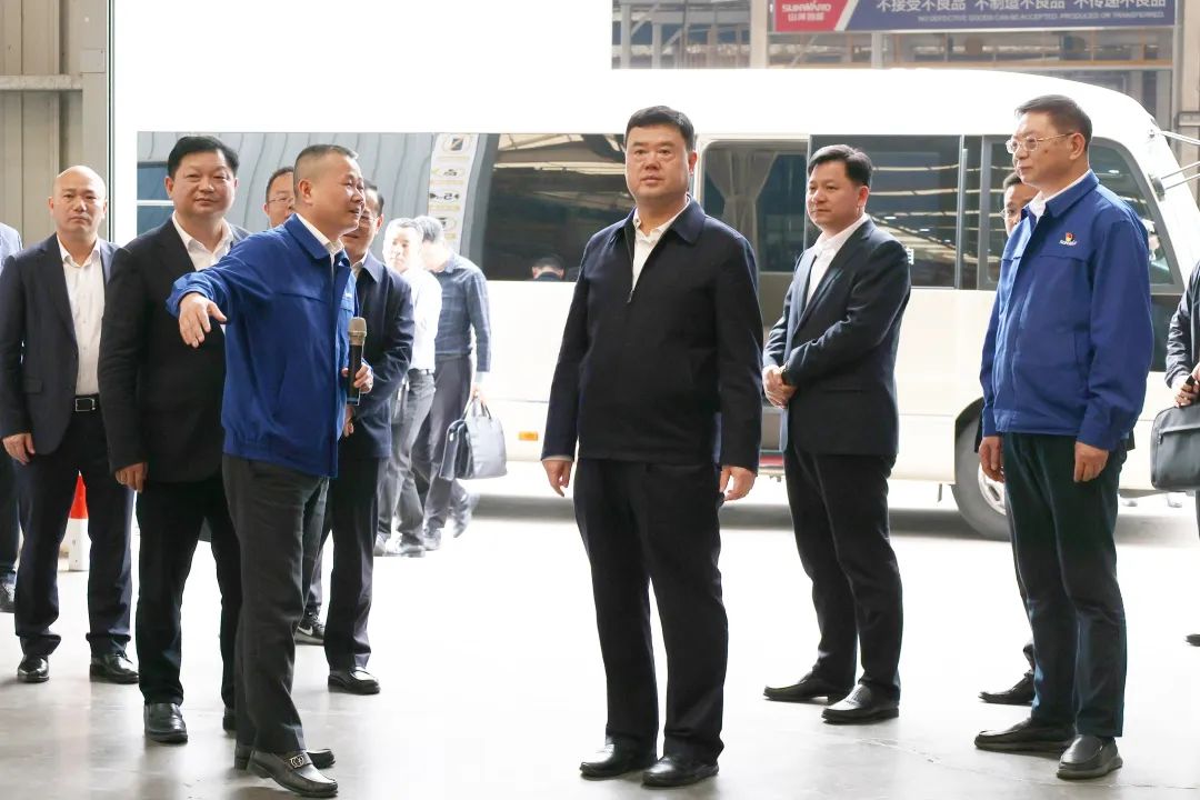 湖南省委政法委书记魏建锋调研江南游戏智能