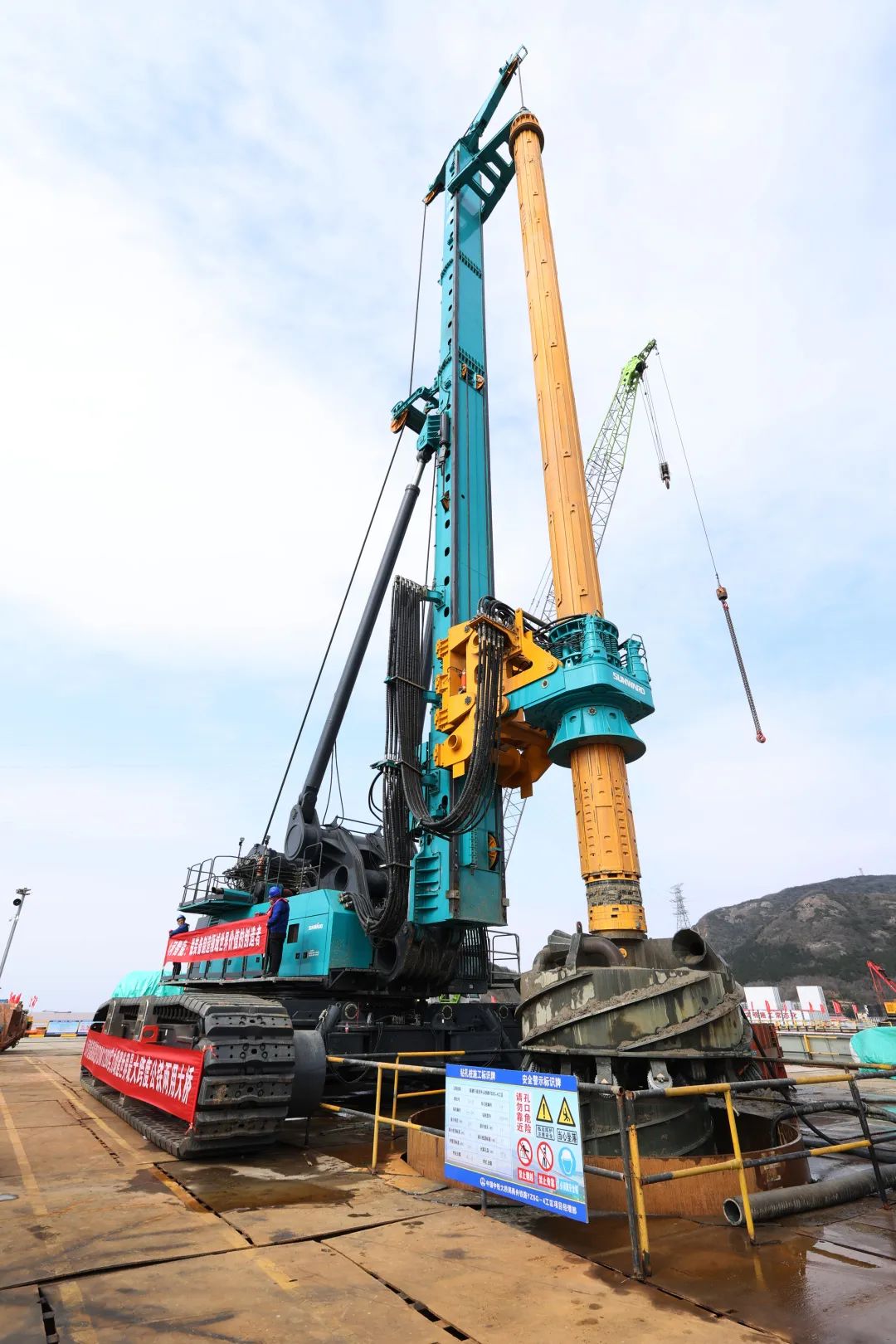 超级装备助建超级工程！江南游戏智能超级旋挖钻机SWDM1280推介会成功举办
