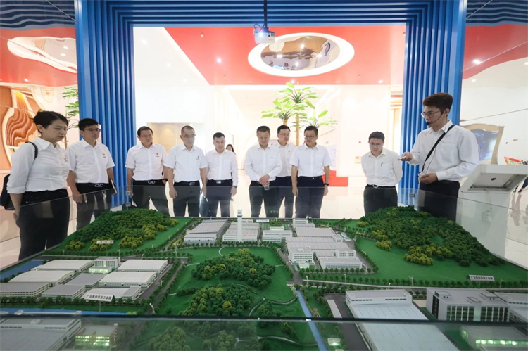 江南游戏智能“学思想 强党性 重实践 建新功”主题教育培训班在广州成功举办