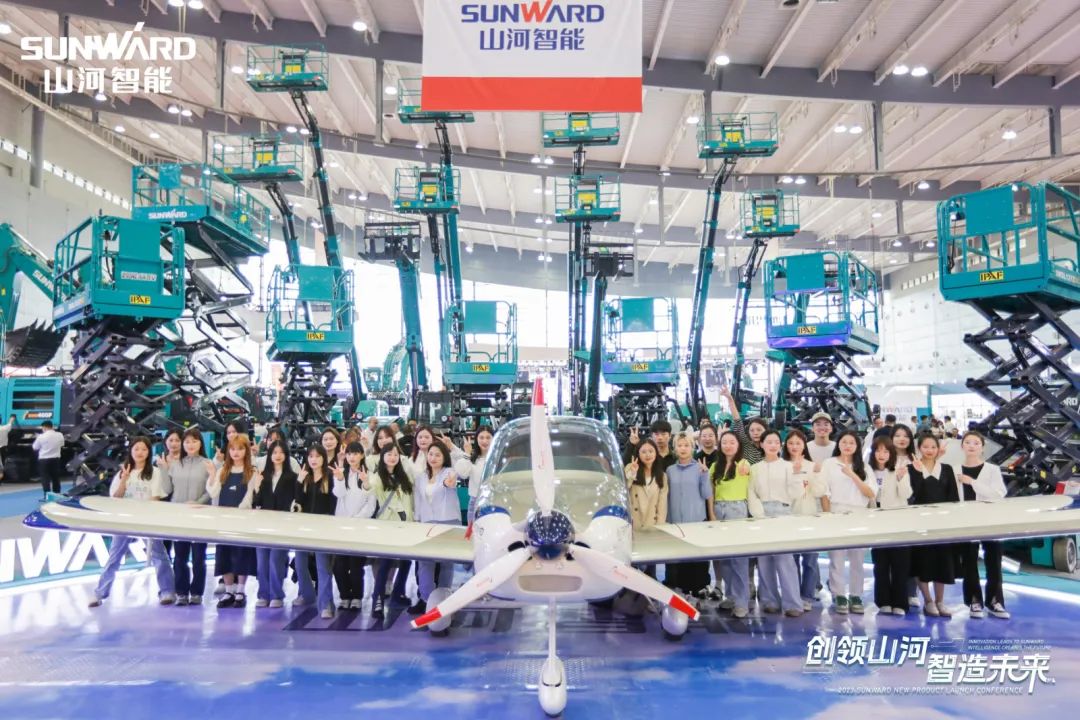 2023 CICEE | 江南游戏智能亮相2023长沙国际工程机械展！智能化、电动化产品站C位