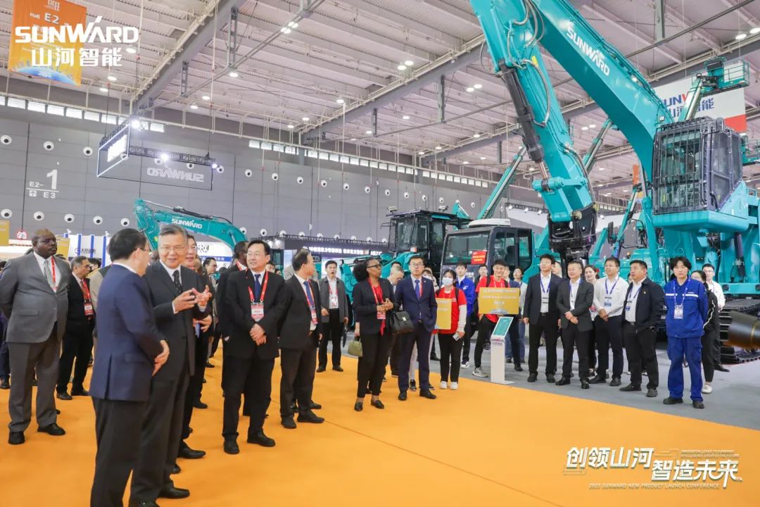 2023 CICEE | 江南游戏智能亮相2023长沙国际工程机械展！智能化、电动化产品站C位