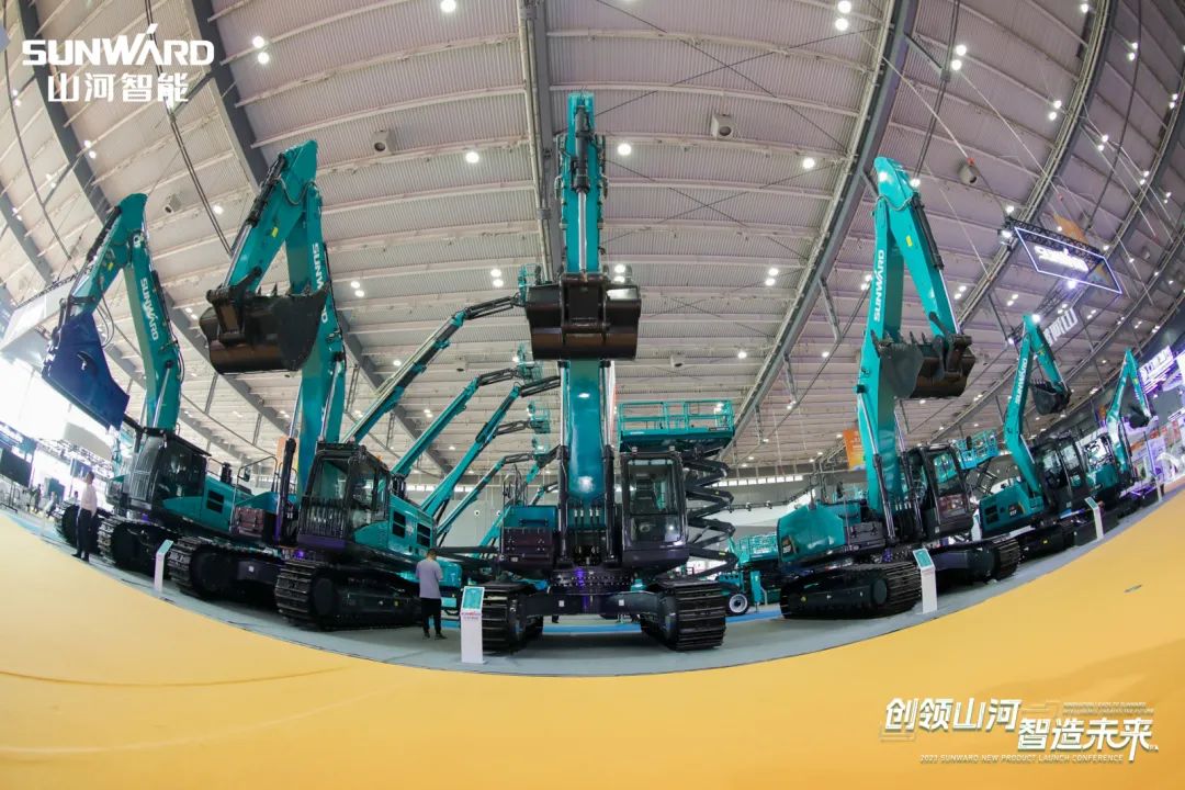 闪耀2023 CICEE！看江南游戏智能“明星产品”有多“炫”
