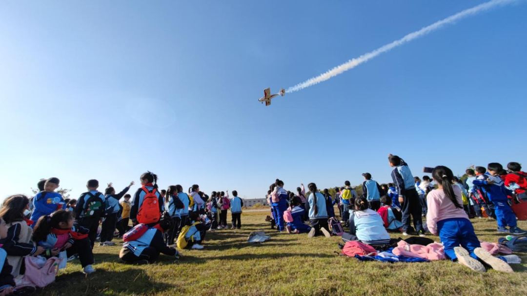 湖南江南游戏通航获CCAR-141部民用航空器驾驶员学校运行合格证