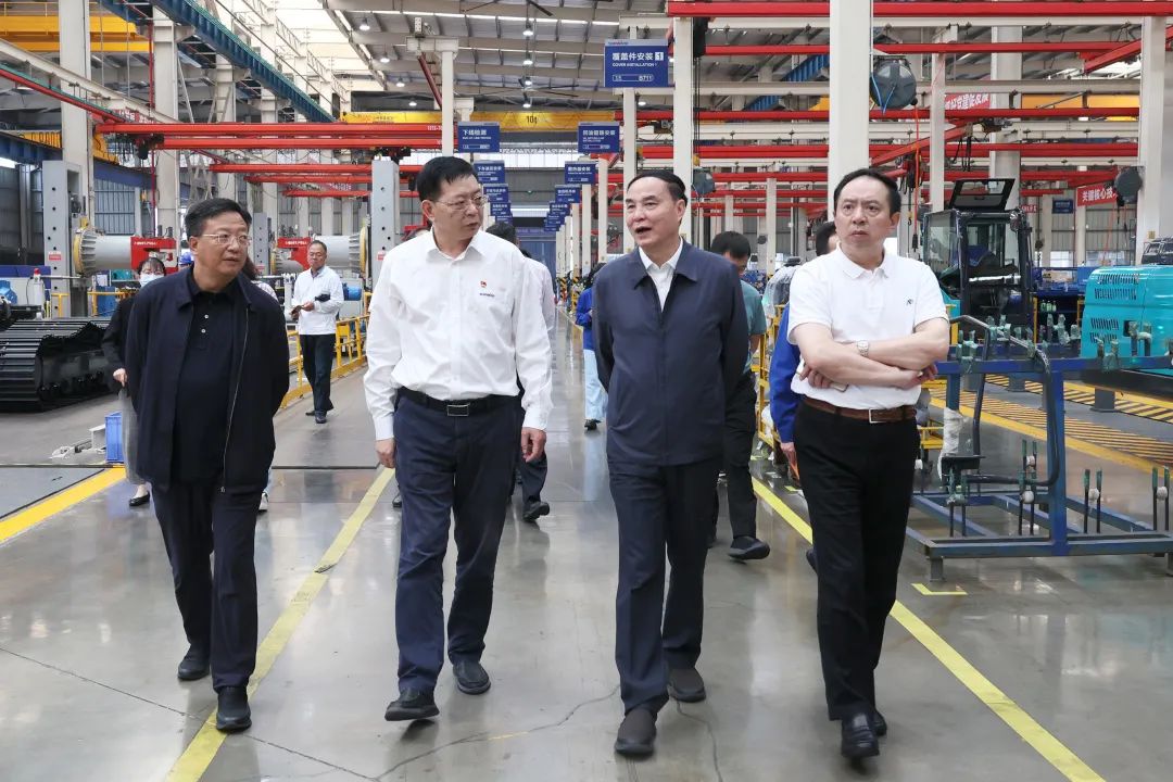 李文荣调研江南游戏智能