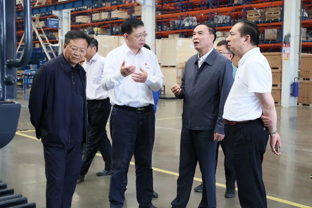 李文荣调研江南游戏智能