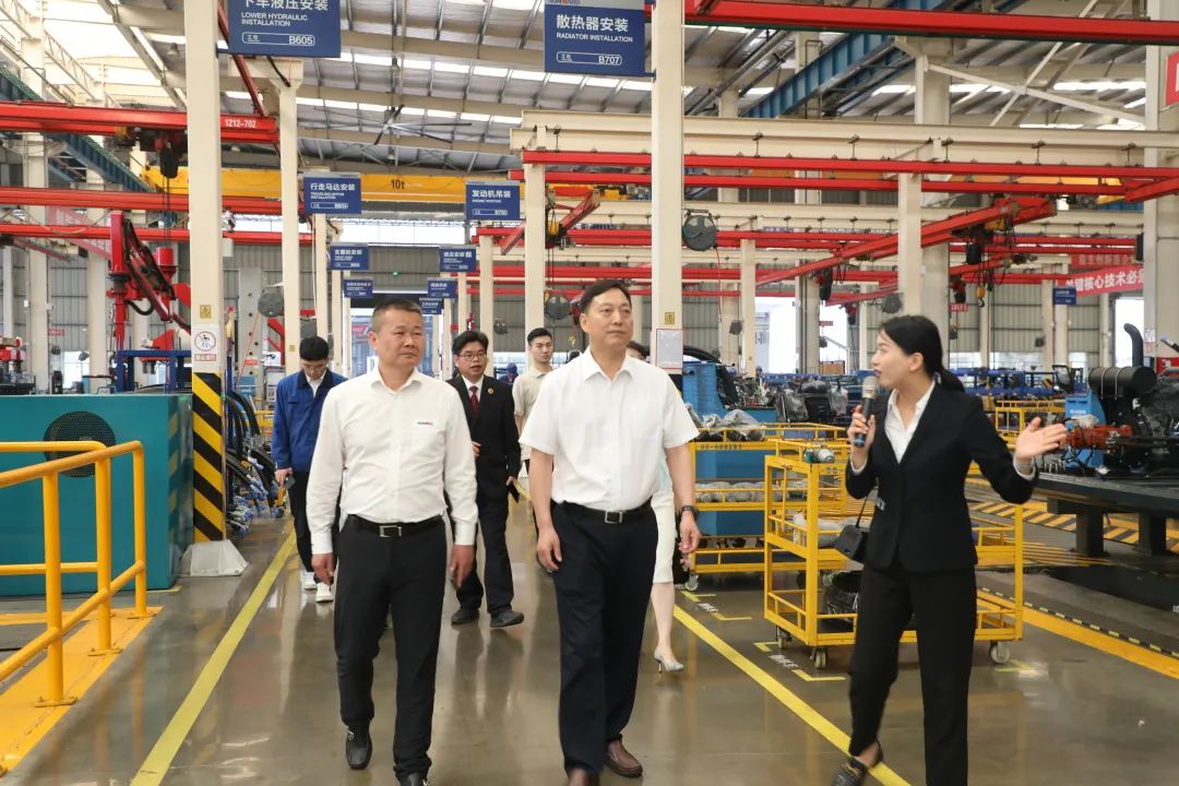 长沙市人民检察院党组书记、检察长余湘文调研江南游戏智能