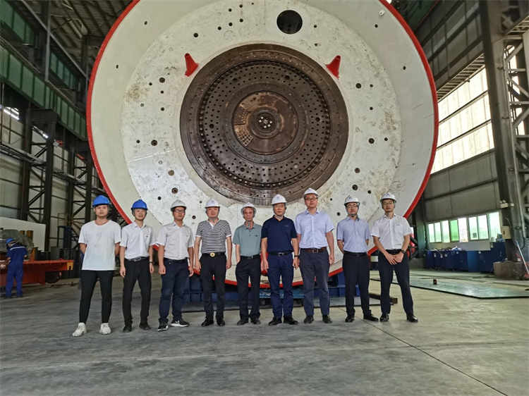 首战华东市场!中铁江南游戏杭德市域铁路工程地莫区间左线盾构机顺利始发