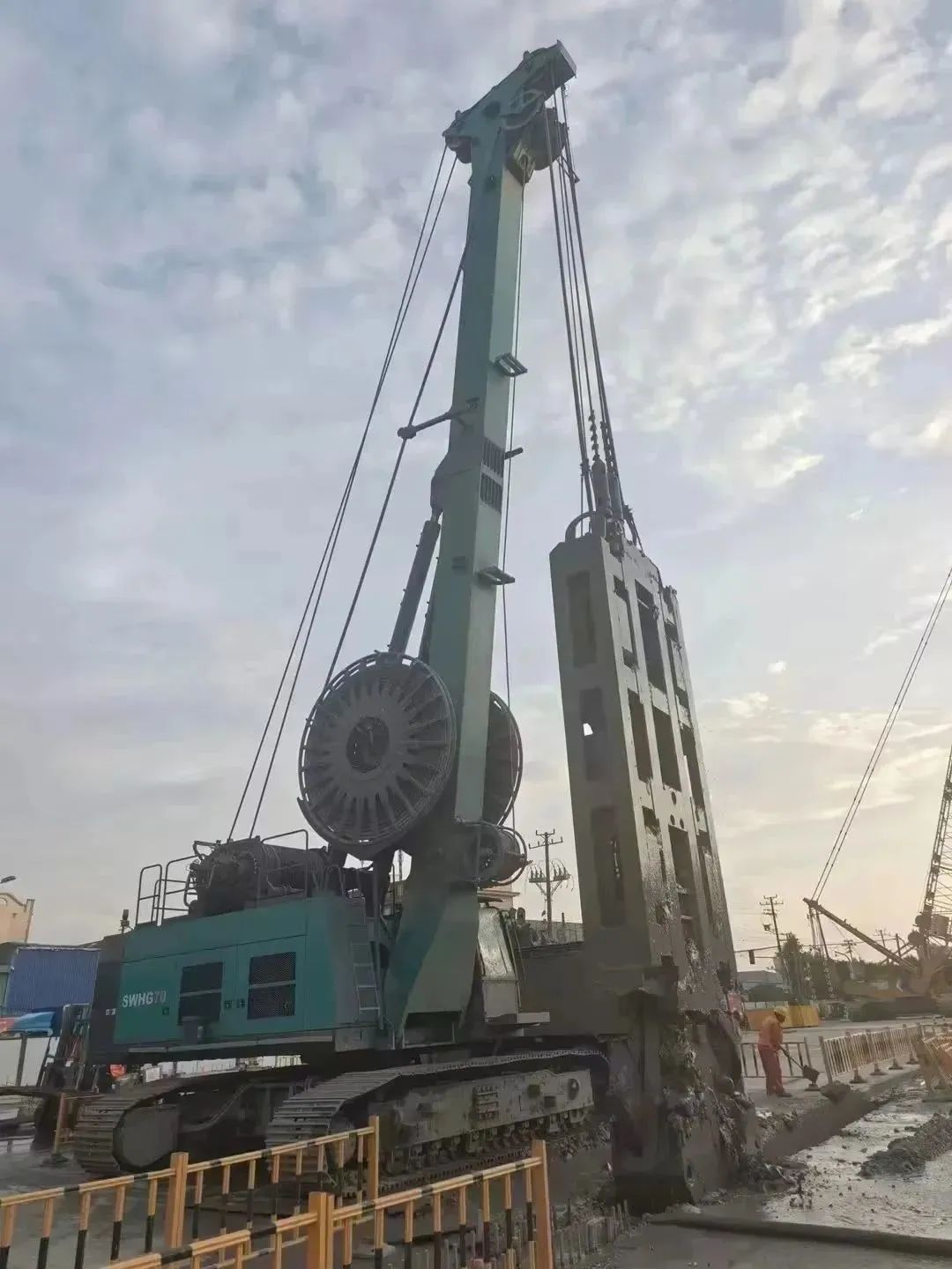 助力国内国际重大工程！江南游戏智能液压抓斗实力“出圈”