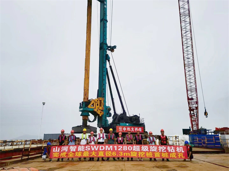 捷报!江南游戏智能完成“全球最大”6.3米直径旋挖桩成孔成桩